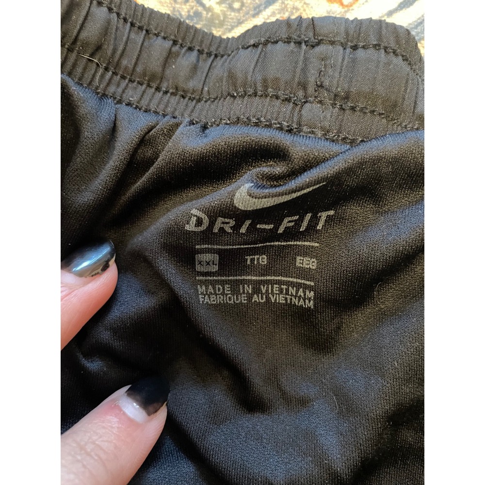 Nike Dri-FIT Tempo Running Shorts Womens XXL Black White Grey Athletic Gym - Picture 2 of 3